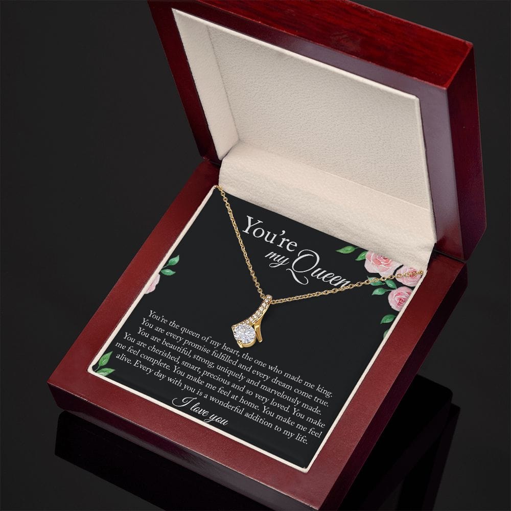 You're my Queen - Alluring Beauty Necklace